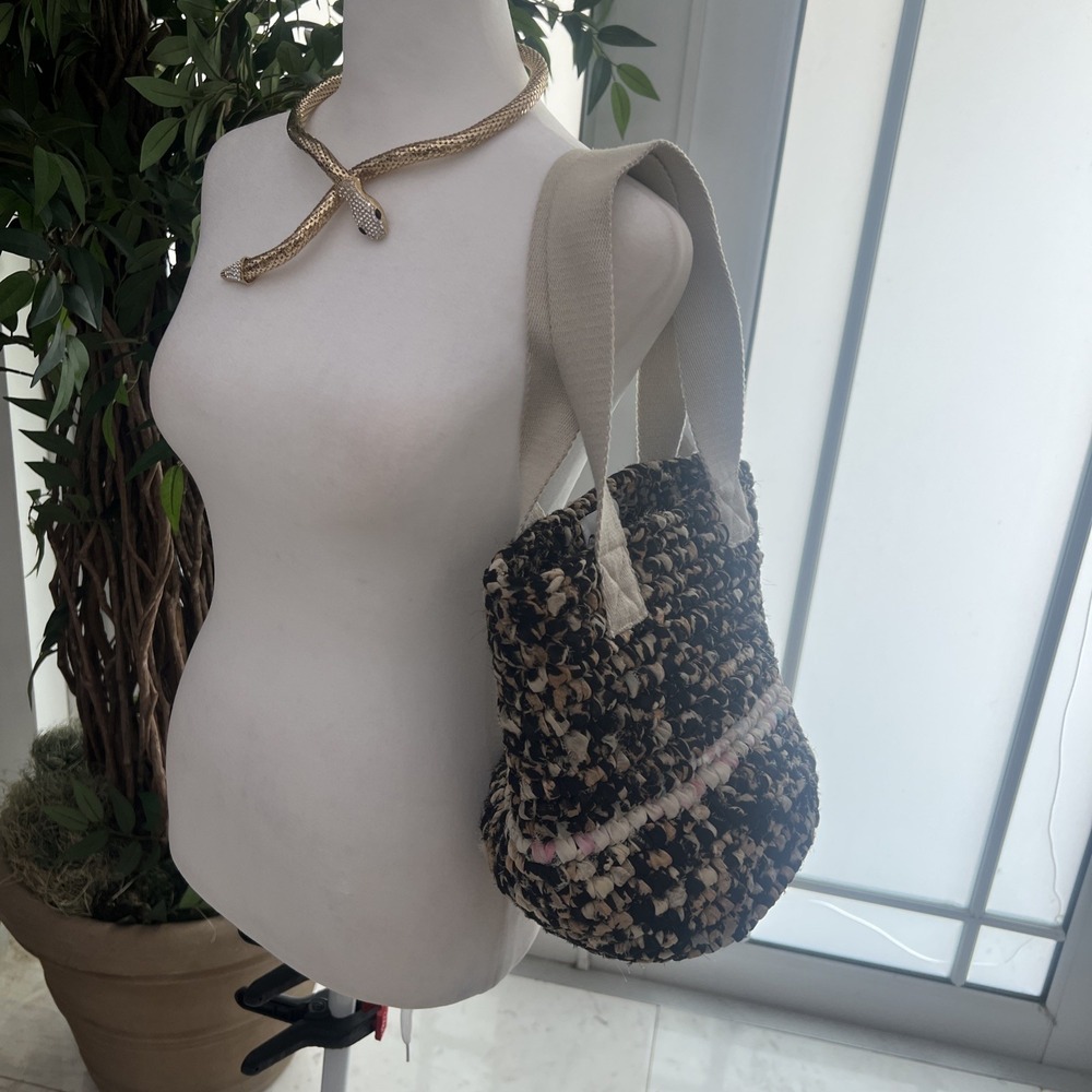 5N31/. Ganni crochet small tote bag